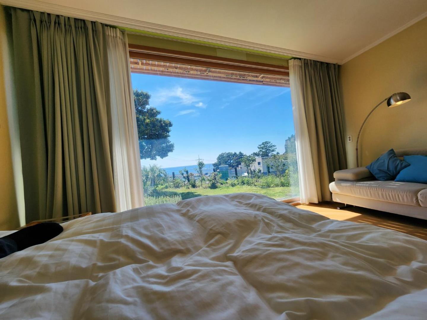 Doldam Pensión Seogwipo Habitación foto
